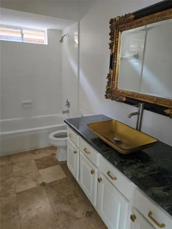 $3,200 | 12018 McKinney Falls Lane, Sugar Land, TX 77498