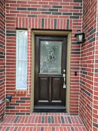 $3,200 | 12018 McKinney Falls Lane, Sugar Land, TX 77498