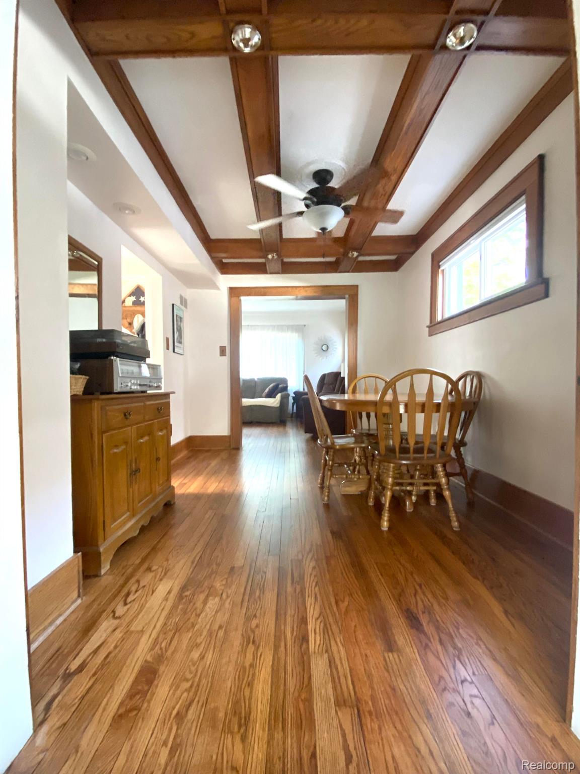 2189 Princeton Road Berkley, MI 48072 - Photo 7 of 39 Gallery Image 7