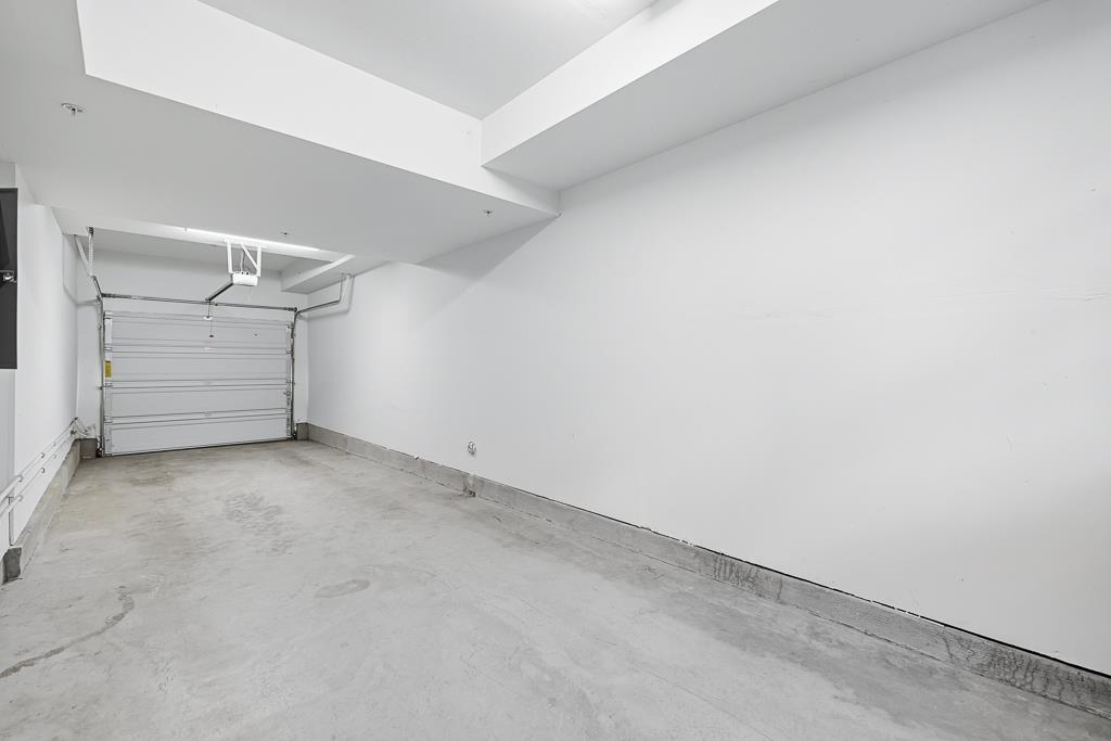 1036 Onofrio Lane, Unit 6 San Jose, CA 95133 - Photo 36 of 50 a view of empty room