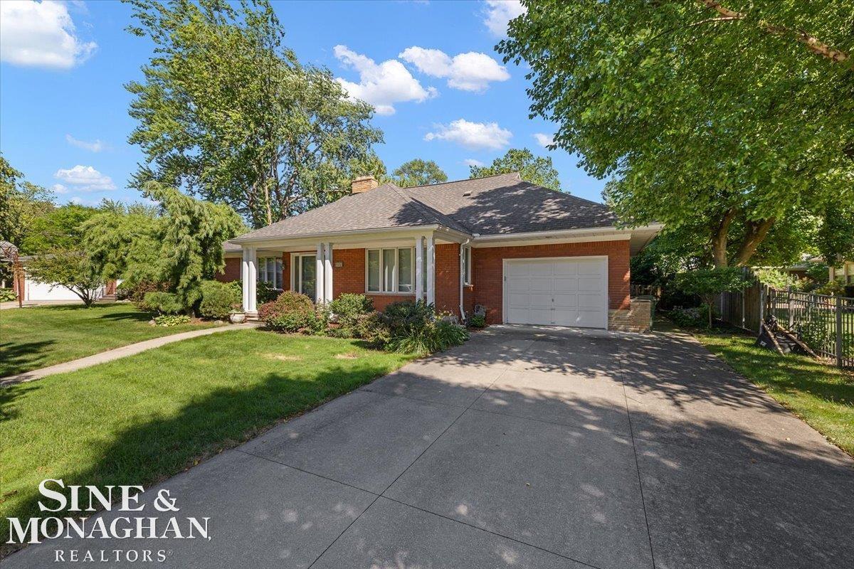 1221 North Renaud Road Grosse Pointe Woods, MI 48236 - Photo 51 of 54