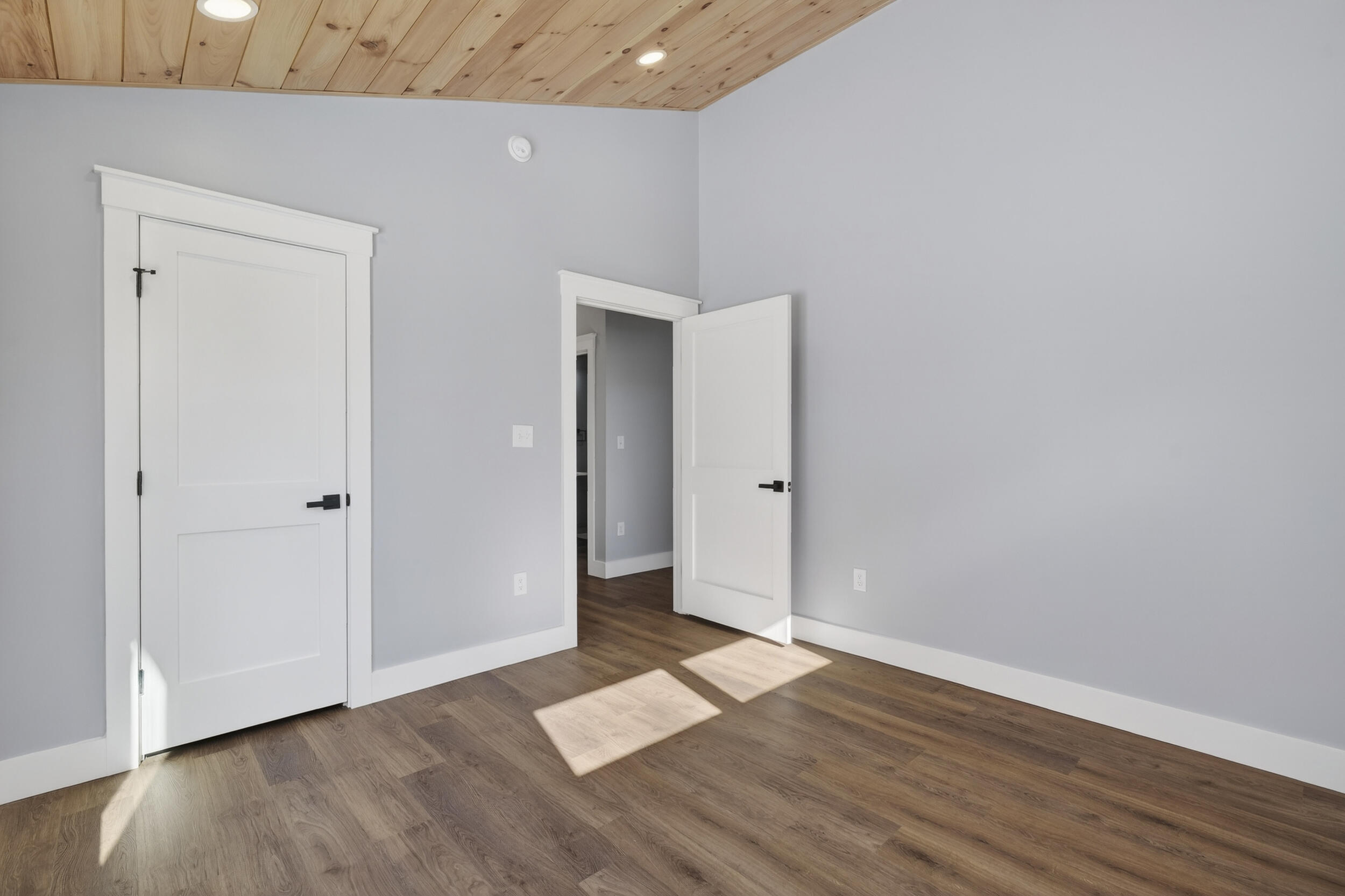 295 Mt Mica Road Paris, ME 04281 - Photo 34 of 57 295MountMica-26