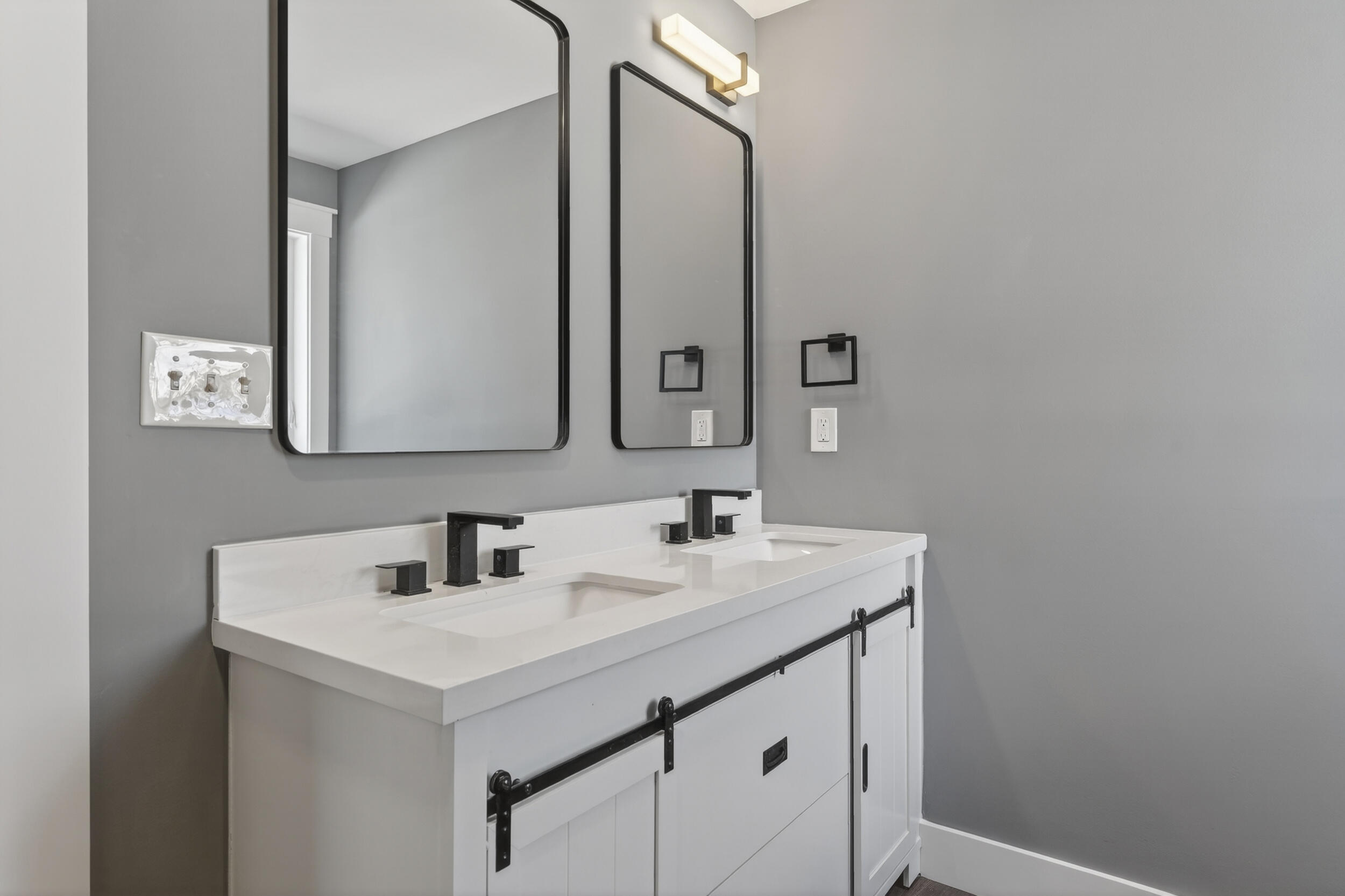 295 Mt Mica Road Paris, ME 04281 - Photo 42 of 57 295MountMica-34