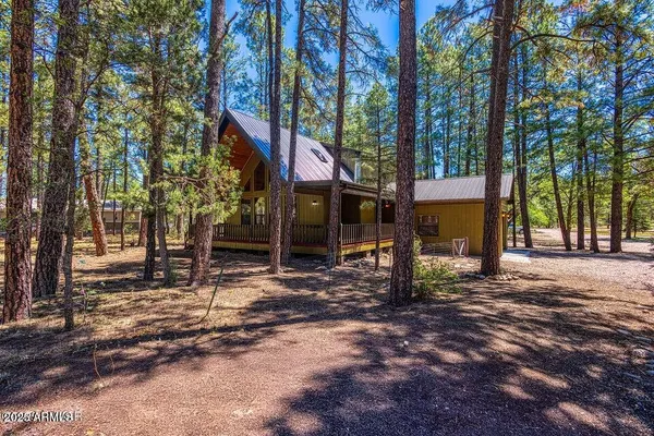 $525,000 | 950 Cooper Lane, Lakeside, AZ 85929