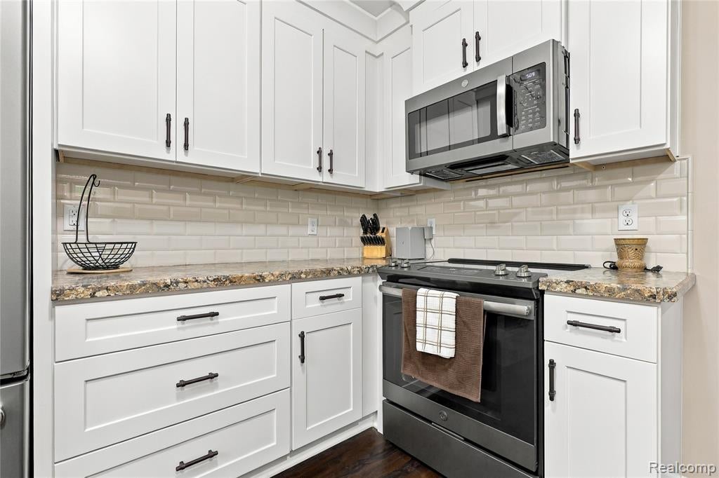 10131 Sharp Road Swartz Creek, MI 48473 - Photo 16 of 50 Gallery Image 16