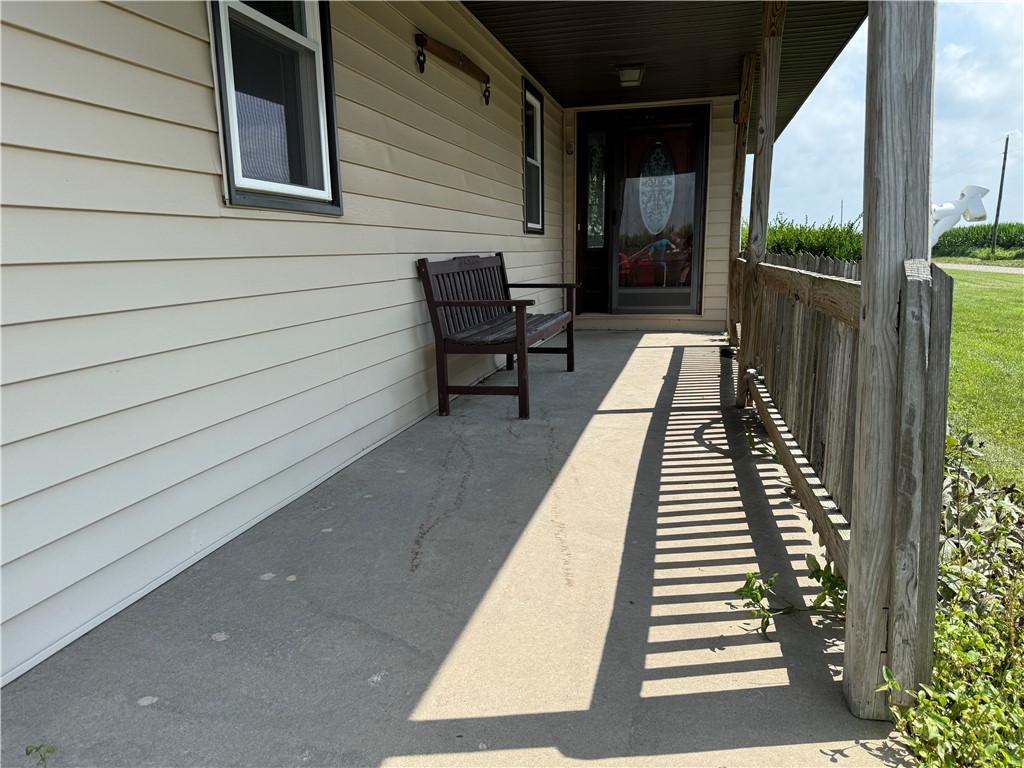 19292 Spg Hl Road Sumner, IL 62466 - Photo 4 of 22