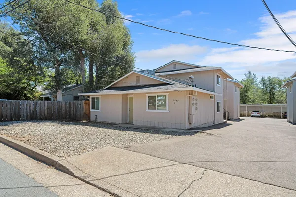 $499,900 | 1849 Parallel Street, Shasta Lake, CA 96019