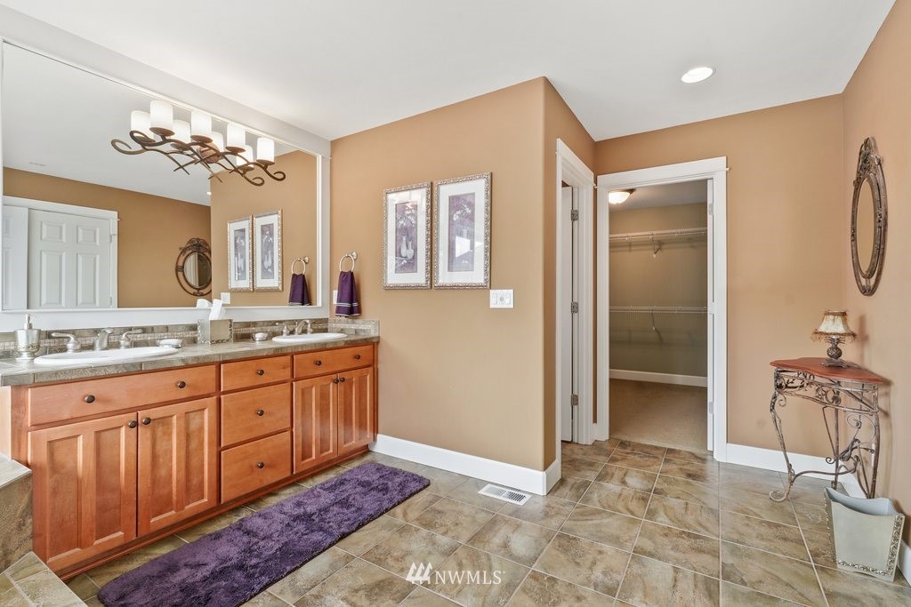 811 South 37th Place Renton, WA 98055 - Photo 26 of 40