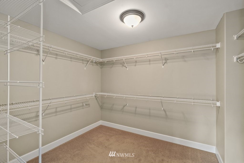811 South 37th Place Renton, WA 98055 - Photo 27 of 40