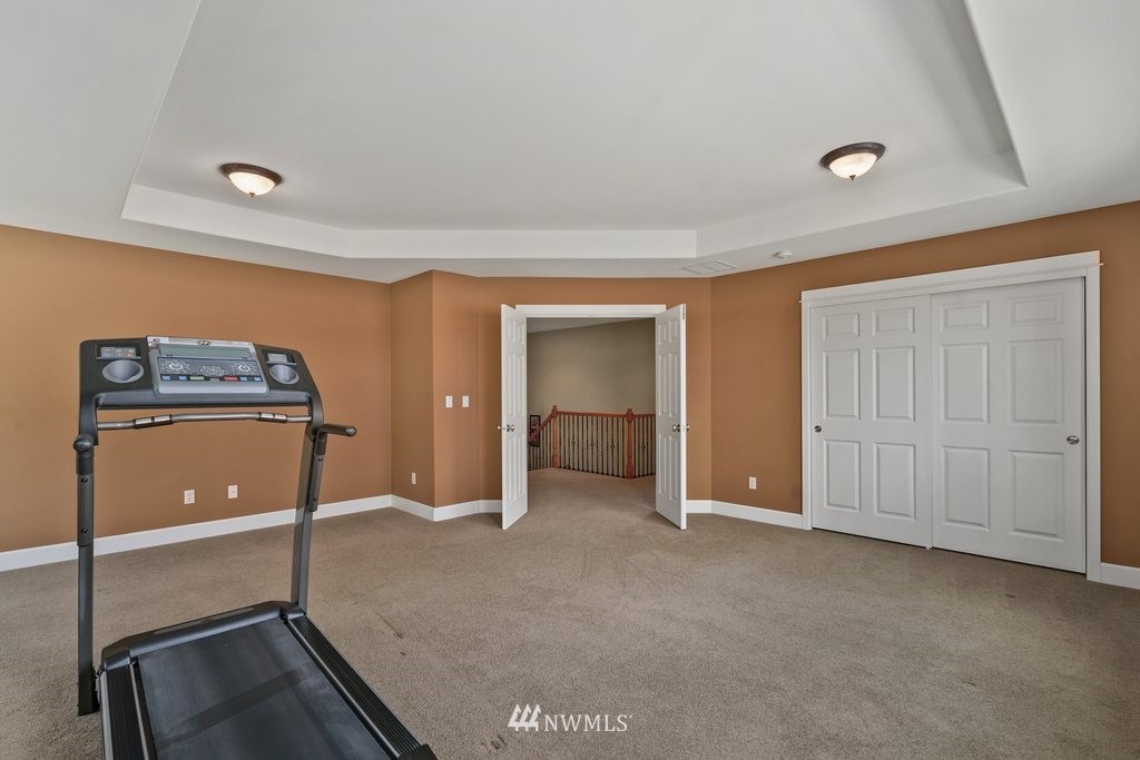 811 South 37th Place Renton, WA 98055 - Photo 29 of 40