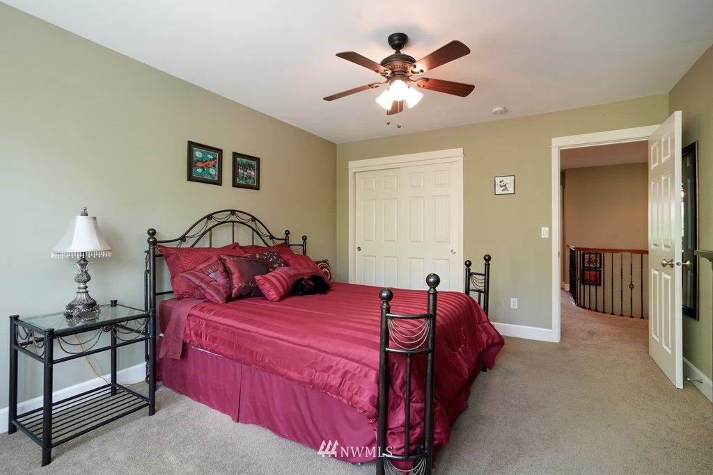 811 South 37th Place Renton, WA 98055 - Photo 33 of 40