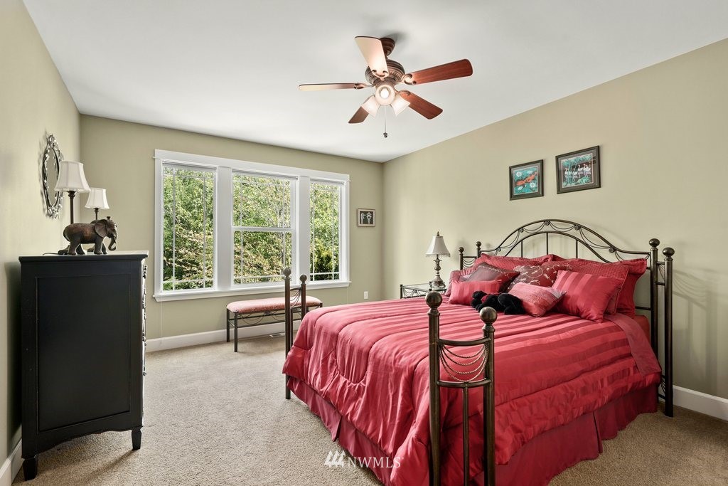 811 South 37th Place Renton, WA 98055 - Photo 34 of 40