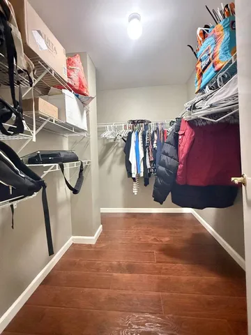 $3,100 | 433 Gloria Lane, Unit 433, Oswego, IL 60543