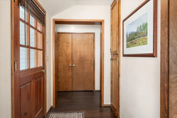 a view of entryway
