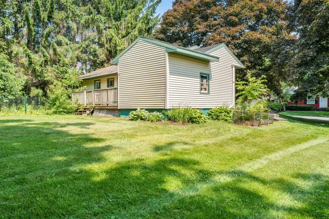 $249,000 | 8 Sylvan Road, Orono, ME 04473