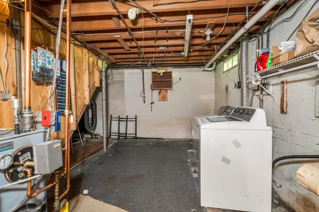 $249,000 | 8 Sylvan Road, Orono, ME 04473