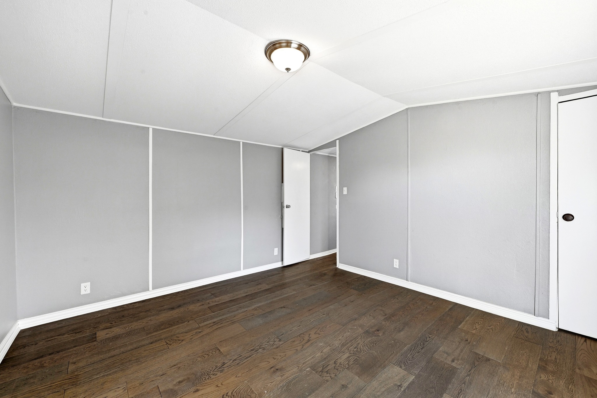 212 Greenfield Road Kyle, TX 78640 - Photo 13 of 25 Gallery Image 13