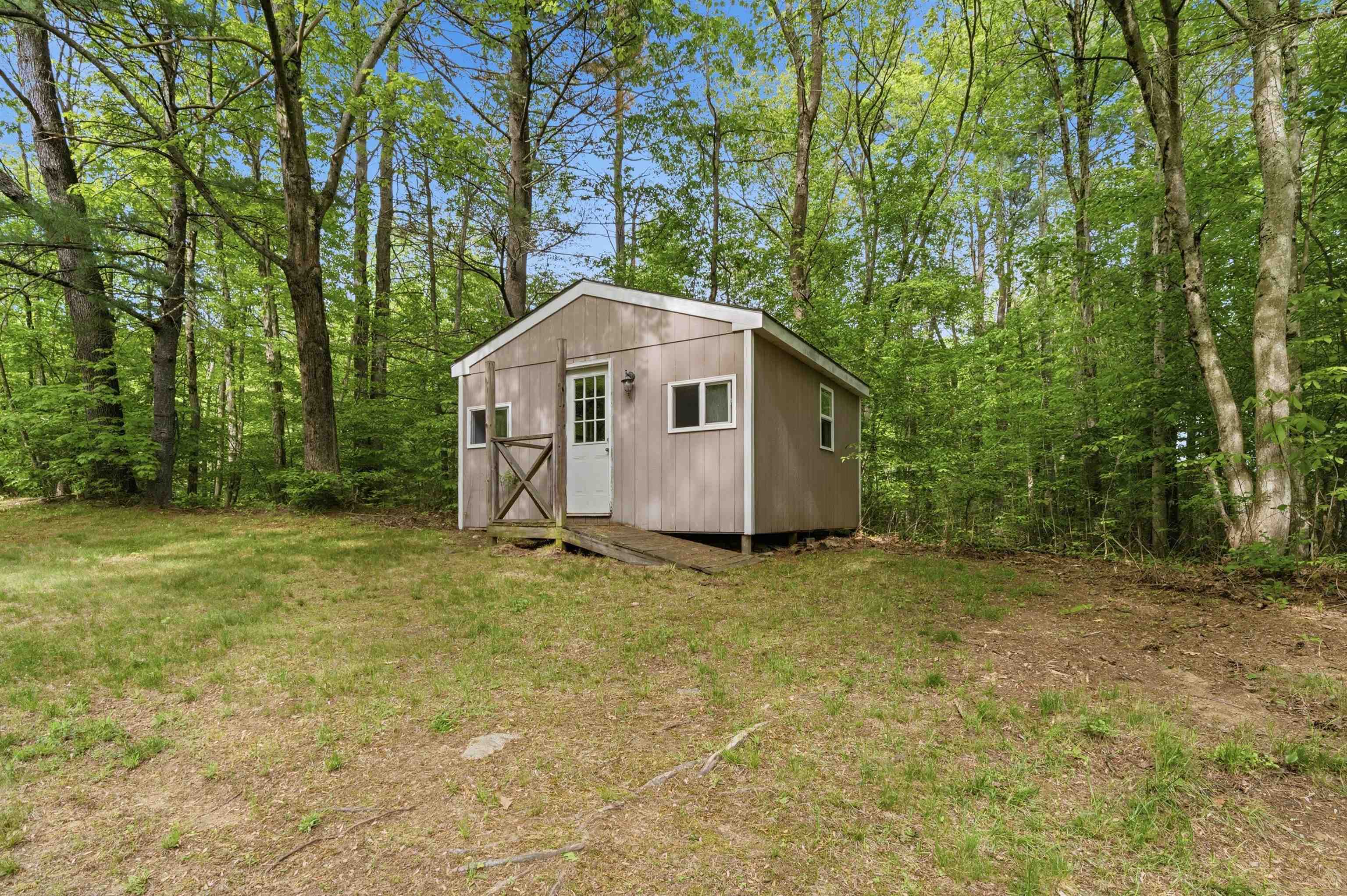 47 Noyes Road Londonderry, NH 03053 - Photo 45 of 51