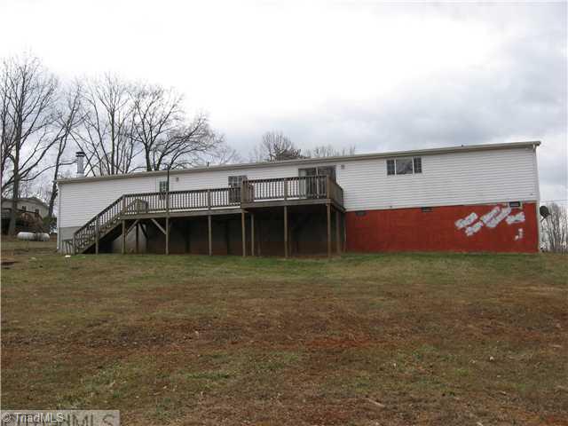 271 Crumpton Road Reidsville, NC 27320 - Photo 2 of 14 Exterior Back.