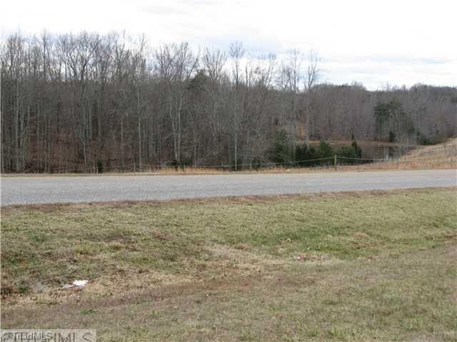271 Crumpton Road Reidsville, NC 27320 - Photo 14 of 14 Other. Front yard view