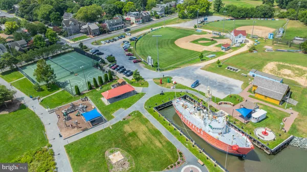 $1,699,900 | 118 Jefferson Avenue, Lewes, DE 19958