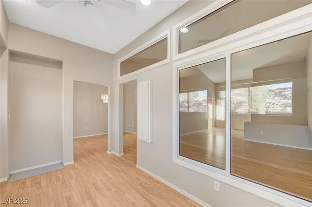 $2,025 | 9356 Villa Ridge Drive, Las Vegas, NV 89134