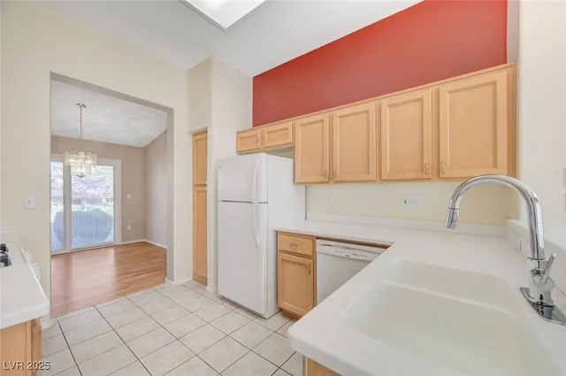 $2,025 | 9356 Villa Ridge Drive, Las Vegas, NV 89134