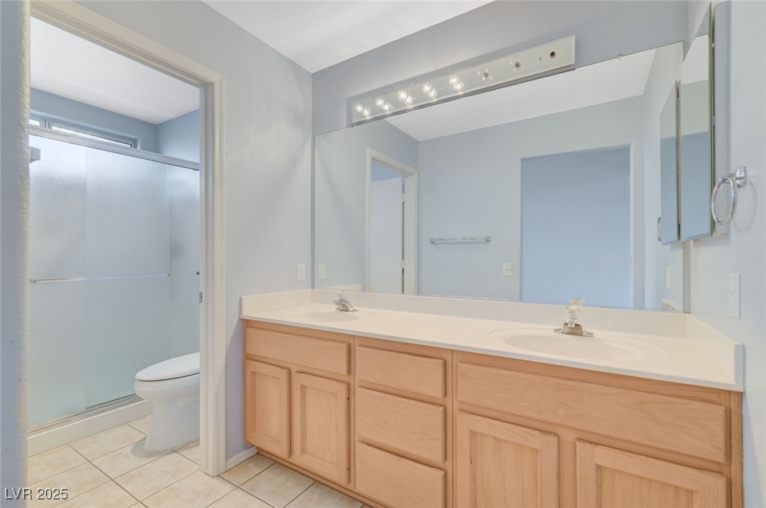 9356 Villa Ridge Drive Las Vegas, NV 89134 - Photo 27 of 42 Dual sinks in primary bath