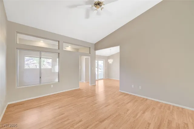 $2,025 | 9356 Villa Ridge Drive, Las Vegas, NV 89134