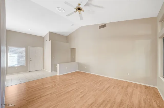 $2,025 | 9356 Villa Ridge Drive, Las Vegas, NV 89134