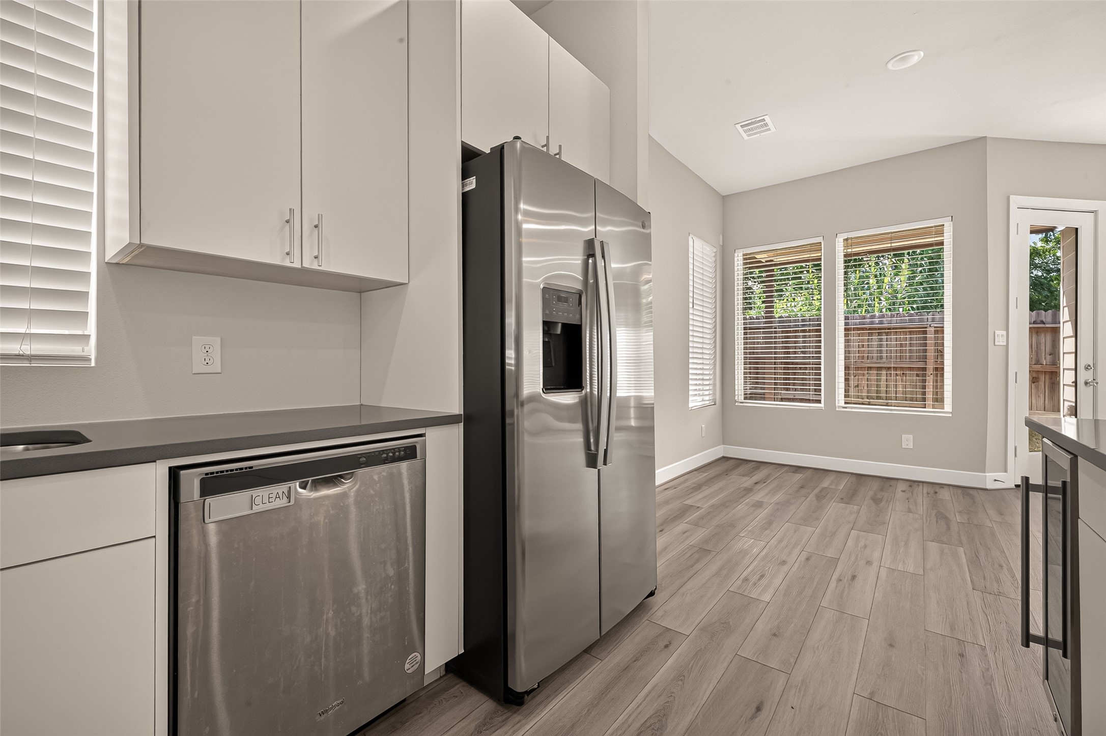 1726 Wandering Hills Road Conroe, TX 77304 - Photo 21 of 44 Gallery Image 21