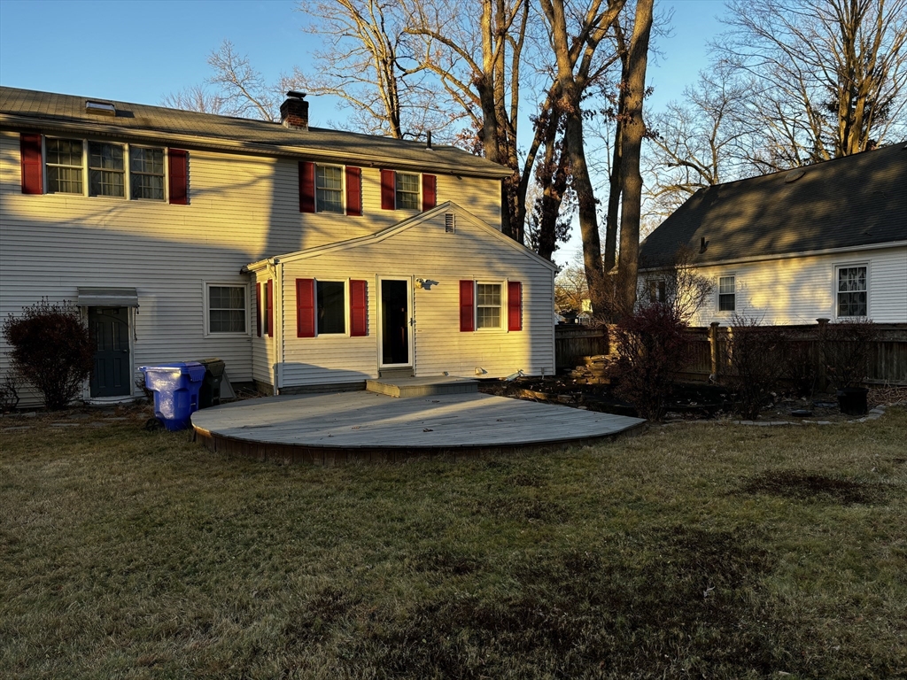 283 Plumtree Road Springfield, MA 01118 - Photo 11 of 13 Gallery Image 11