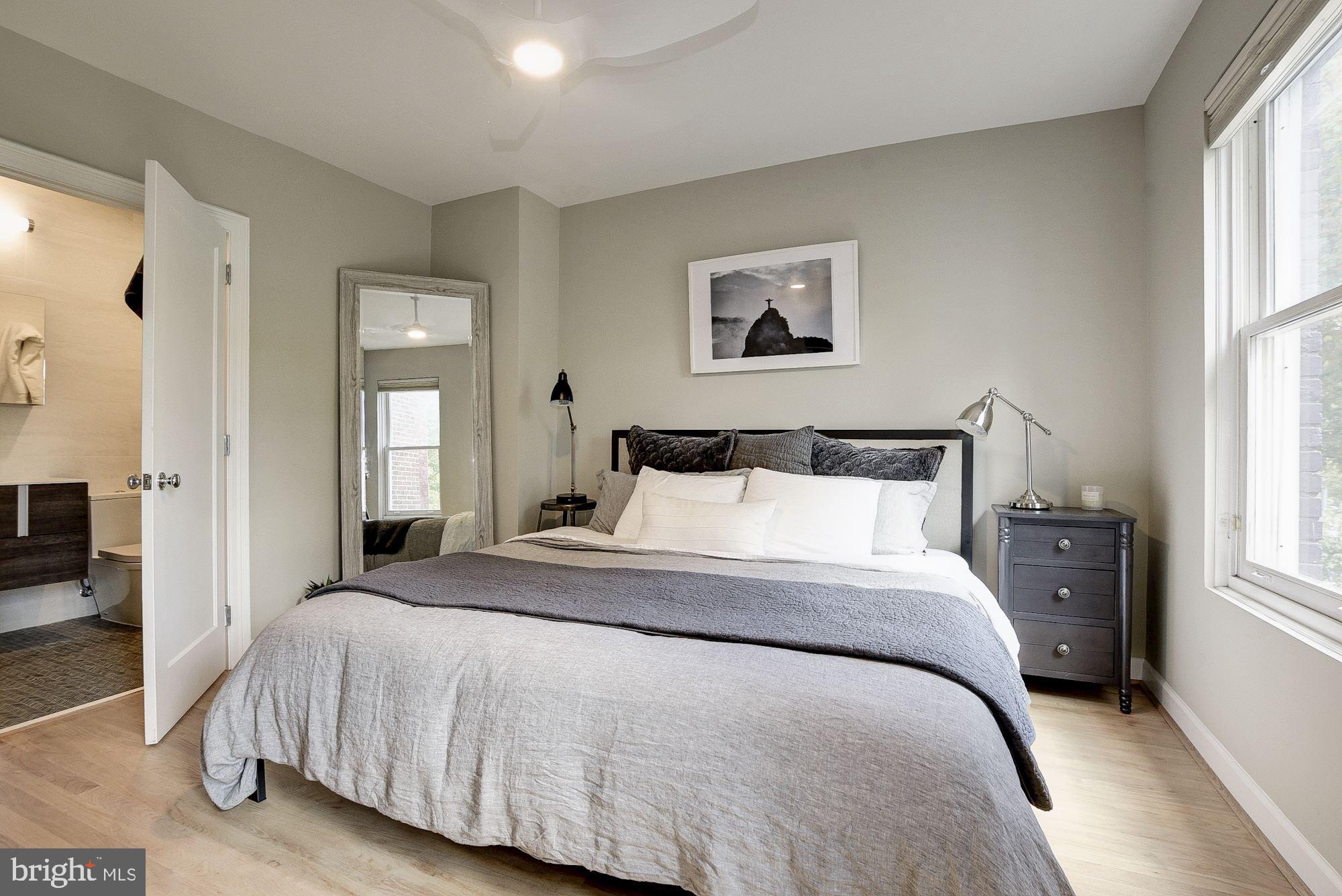 1333 V Street Northwest Washington, DC 20009 - Photo 18 of 32 Master Bedroom with Ensuite Bathroom