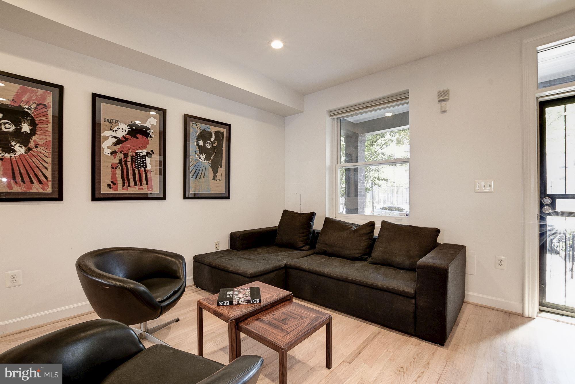 1333 V Street Northwest Washington, DC 20009 - Photo 6 of 32 Light filled living room