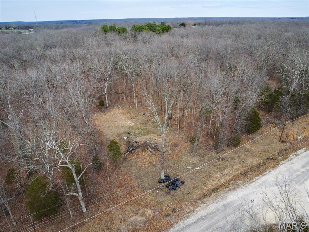 208 Hickory Drive Cuba, MO 65453 - Photo 3 of 8