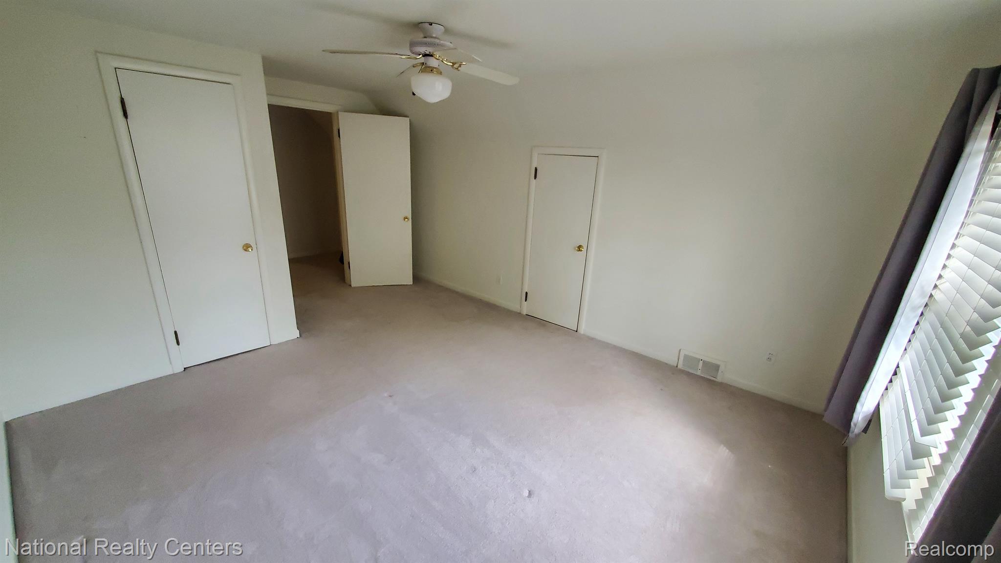 1535 South Renaud Road Grosse Pointe, MI 48236 - Photo 22 of 36 Gallery Image 22
