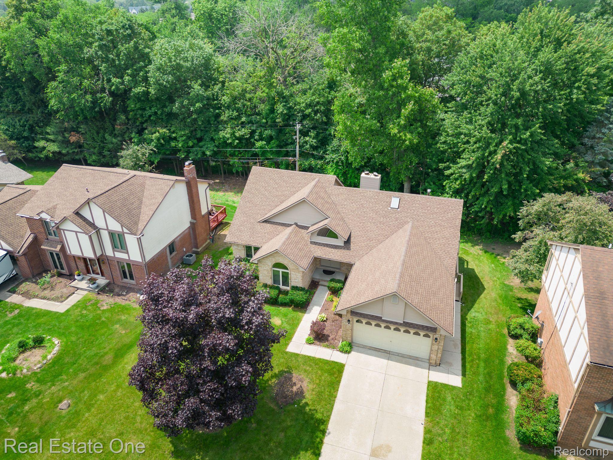 289 Rose Brier Drive Rochester, MI 48309 - Photo 30 of 42 Gallery Image 30