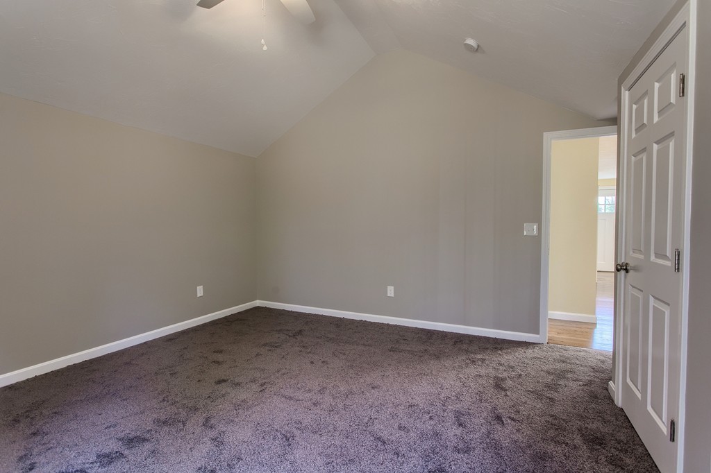 8 Shawnee Road, Unit B Pepperell, MA 01463 - Photo 8 of 18 a view of an empty room