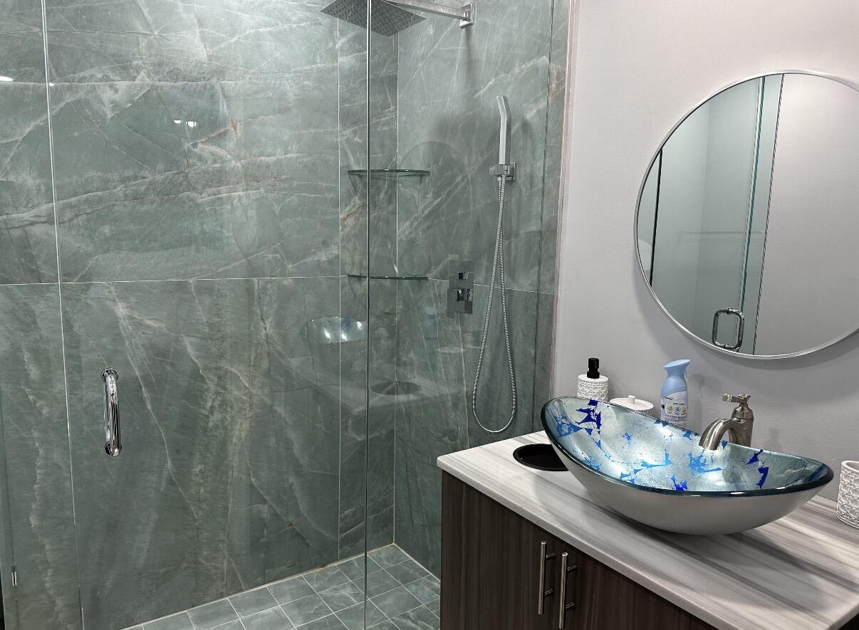 1392 Riverside Circle, Unit 1392 Wellington, FL 33414 - Photo 6 of 11 IMG_2231