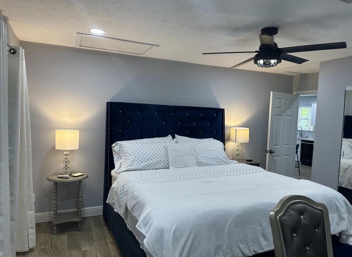 1392 Riverside Circle, Unit 1392 Wellington, FL 33414 - Photo 8 of 11 IMG_2234