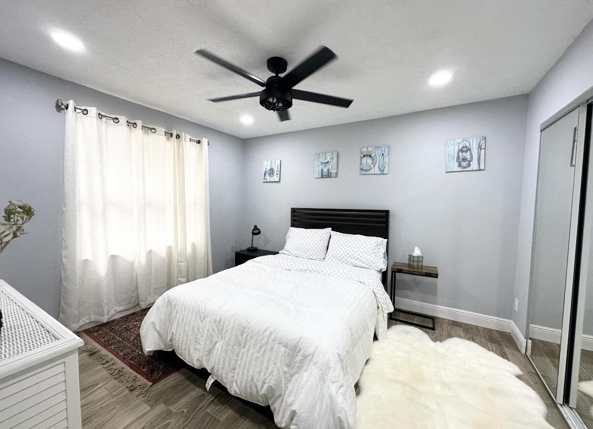 1392 Riverside Circle, Unit 1392 Wellington, FL 33414 - Photo 9 of 11 IMG_2235