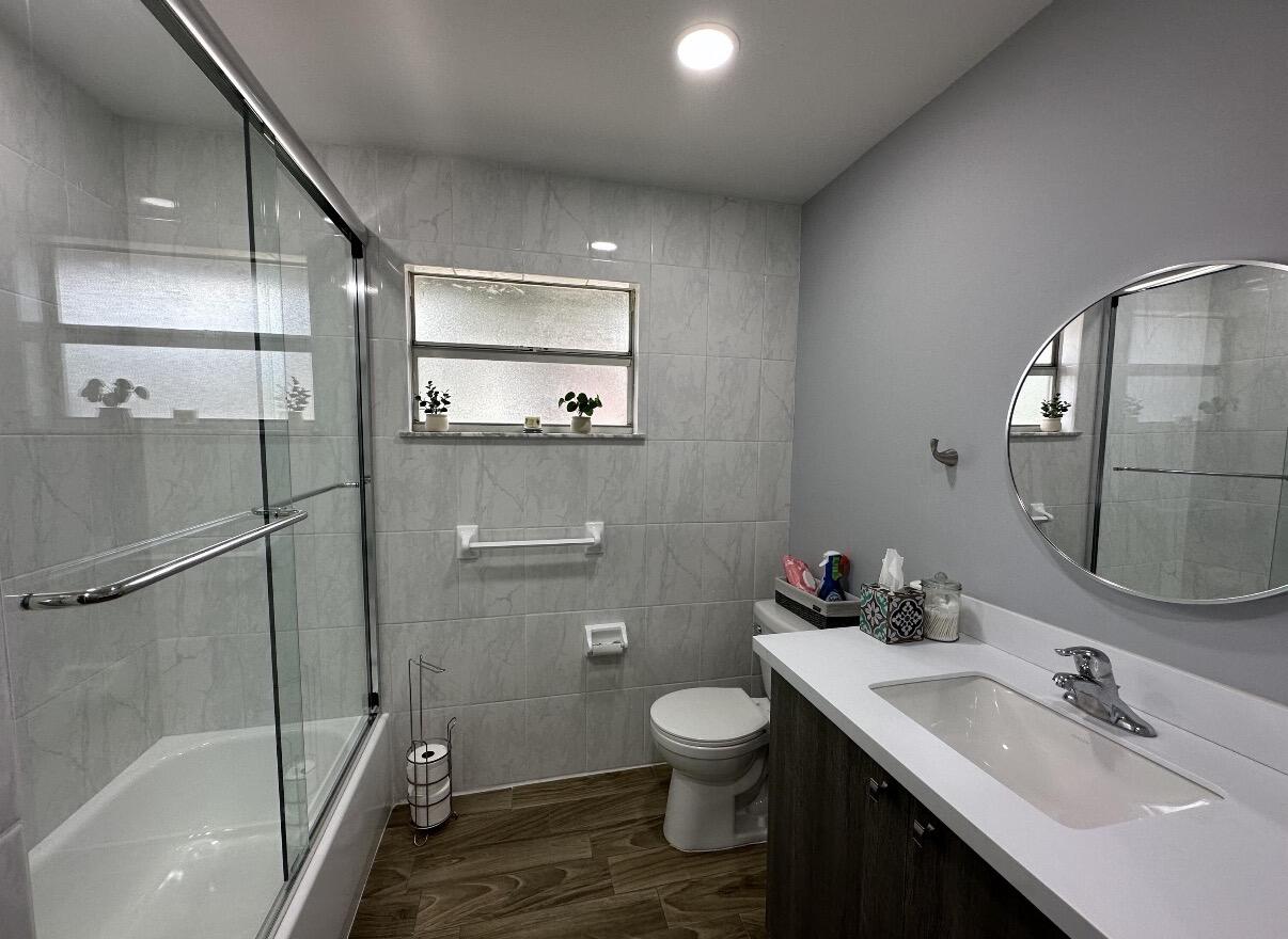 1392 Riverside Circle, Unit 1392 Wellington, FL 33414 - Photo 10 of 11 IMG_2236