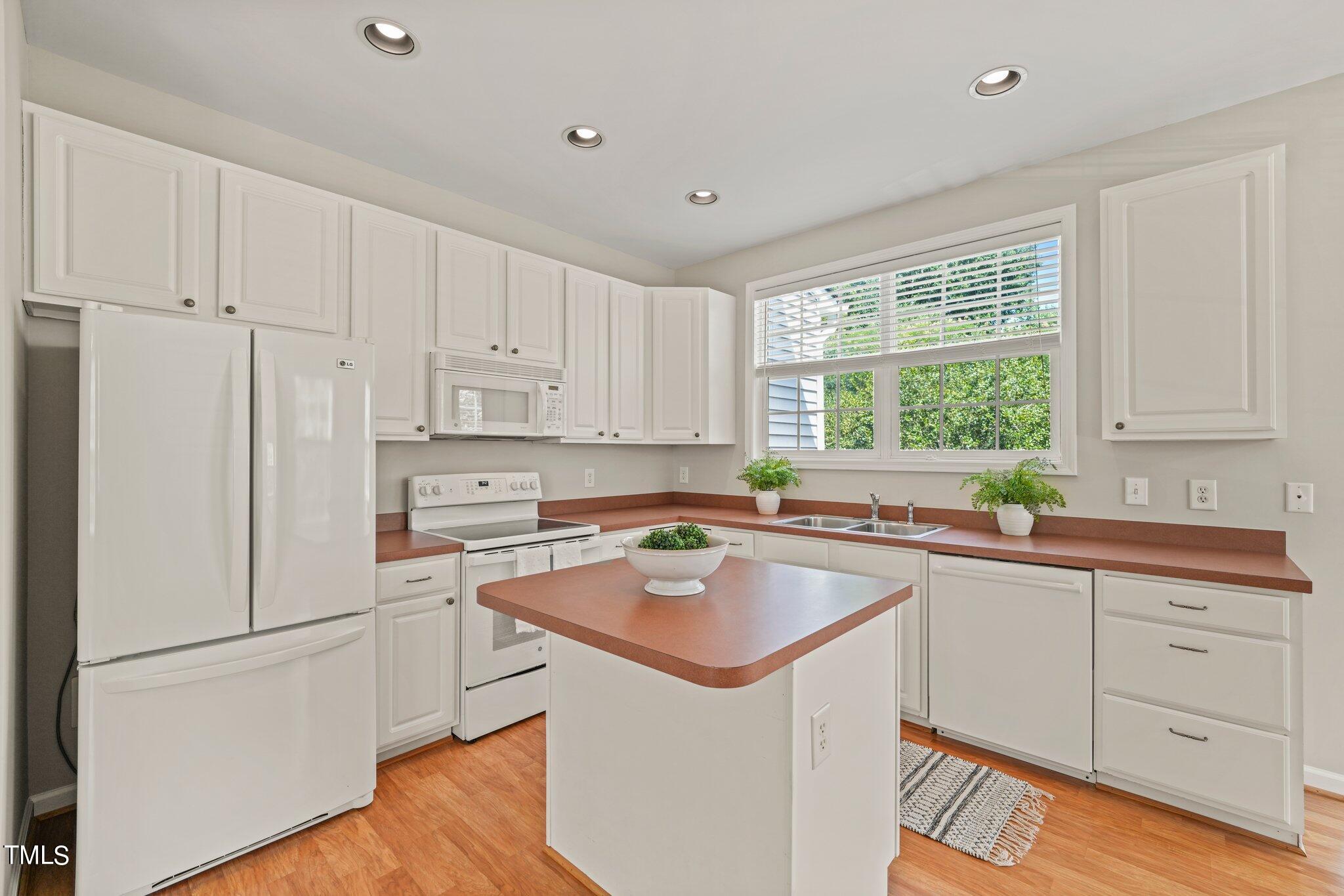 5325 Echo Ridge Road Raleigh, NC 27612 - Photo 15 of 61 15-web-or-mls-DSC06069