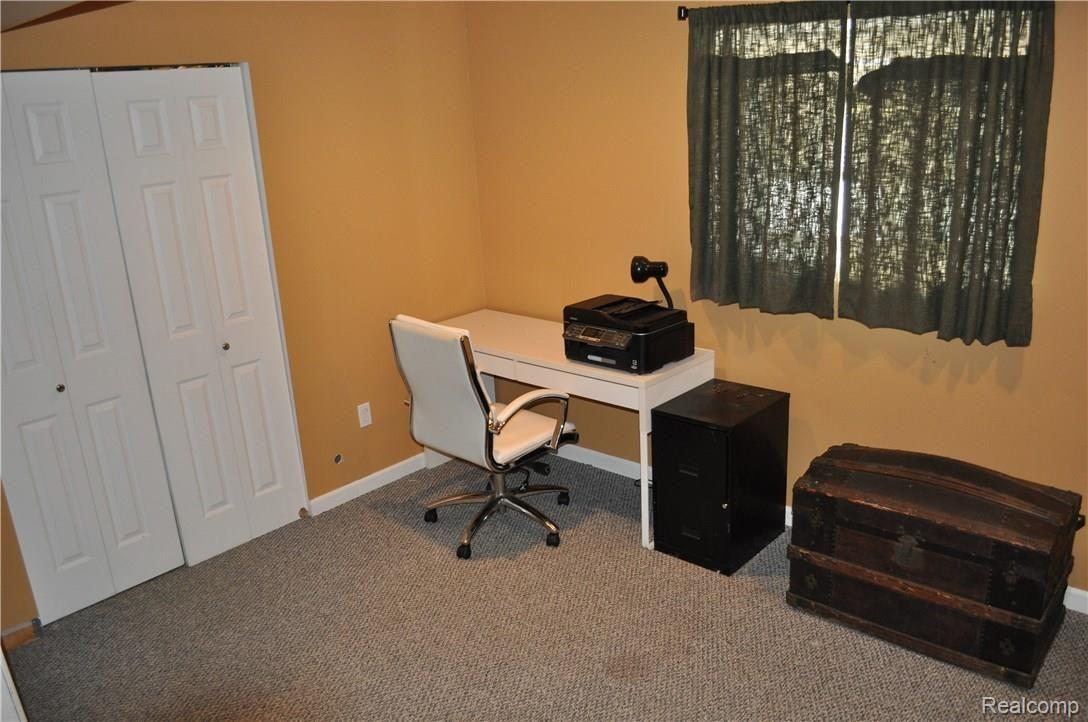 2995 Harding Street Pinckney, MI 48169 - Photo 9 of 13 9 Office.JPG