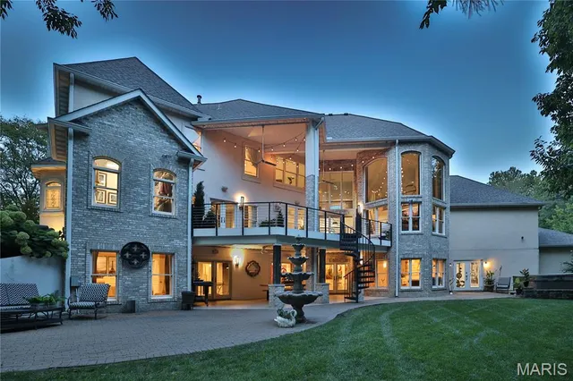 $1,495,000 | 3030 Sunset Hills Boulevard South, Edwardsville, IL 62025