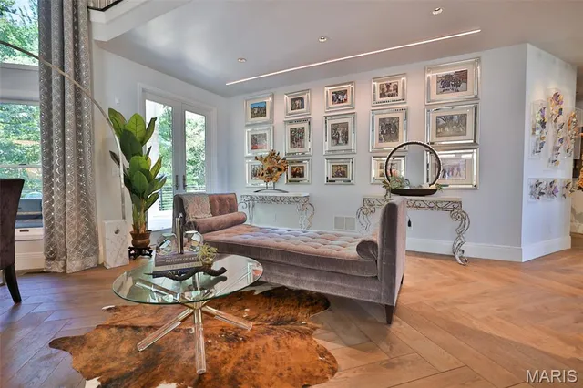 $1,495,000 | 3030 Sunset Hills Boulevard South, Edwardsville, IL 62025