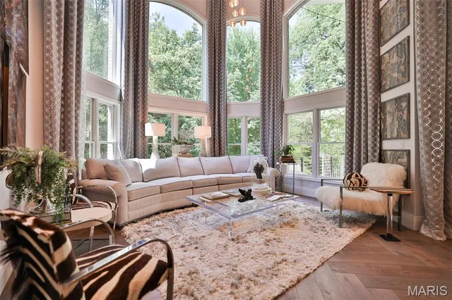 $1,495,000 | 3030 Sunset Hills Boulevard South, Edwardsville, IL 62025