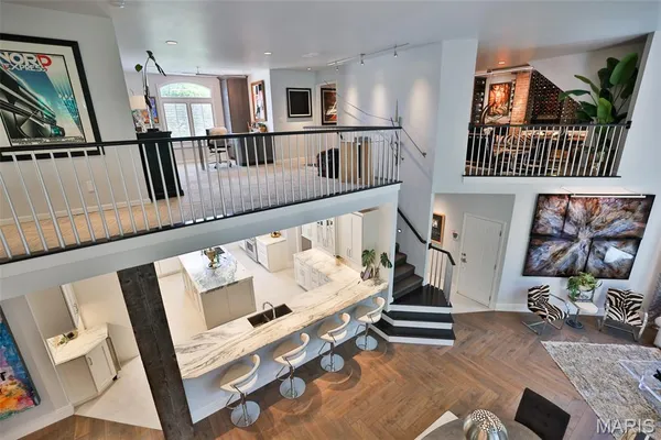 $1,375,000 | 3030 Sunset Hills Boulevard South, Edwardsville, IL 62025