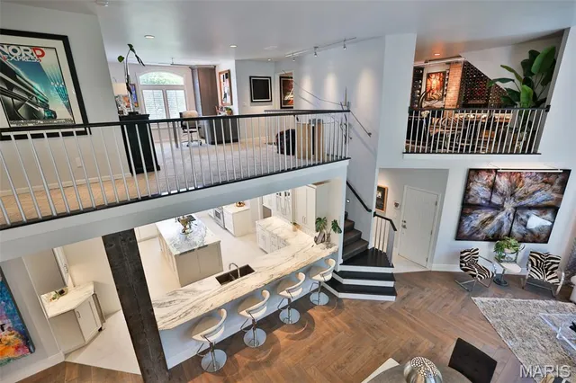 $1,495,000 | 3030 Sunset Hills Boulevard South, Edwardsville, IL 62025