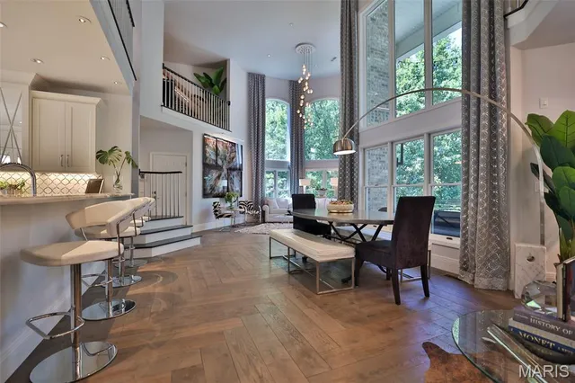 $1,495,000 | 3030 Sunset Hills Boulevard South, Edwardsville, IL 62025